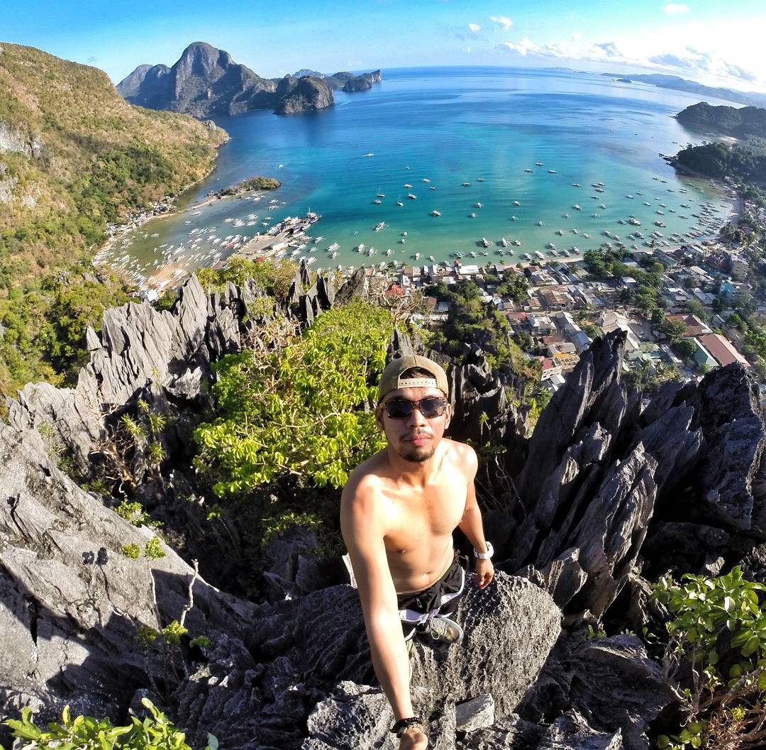 Selfie at Taraw Cliff climbing-the-taraw-cliff-the-fidel-pacia-jr-way